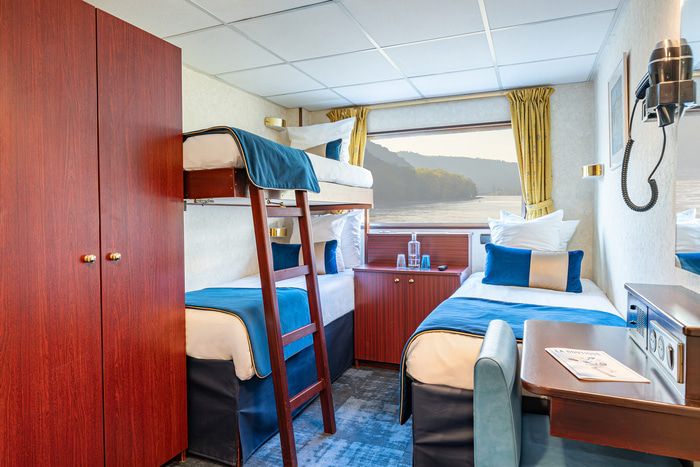 Main Deck 3 Beds Cat C